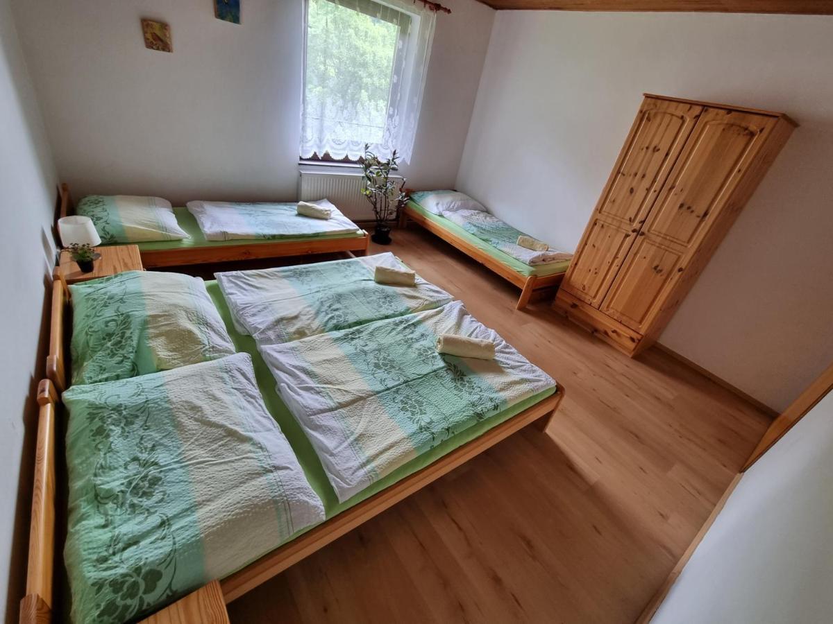Ubytovani - Cerna Hora II Svoboda nad Úpou Exteriör bild